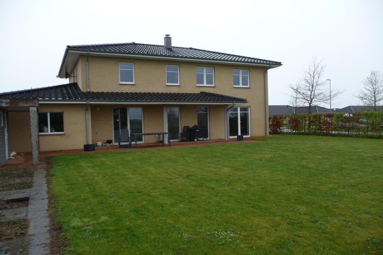 Vaerelse I Augustenborg I Stor Villa Екстериор снимка